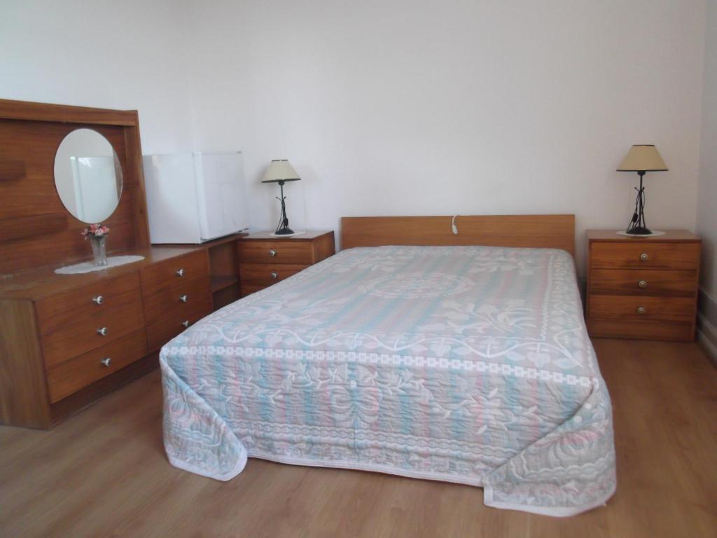 Residencial Galo D'Ouro Hotell Caminha Rum bild