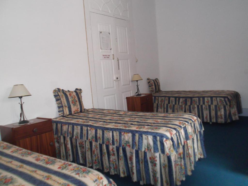 Residencial Galo D'Ouro Hotell Caminha Rum bild